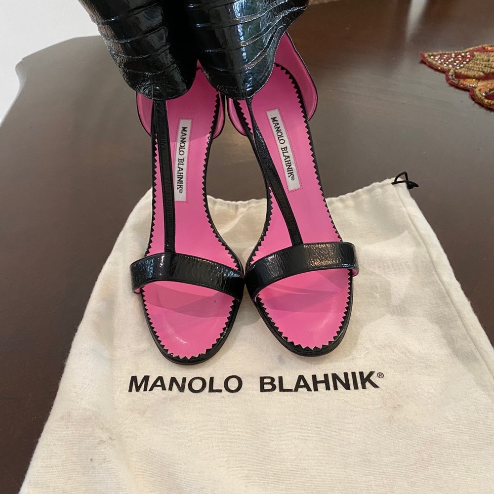 Authentic Manolo Blahnik black high heal sandals